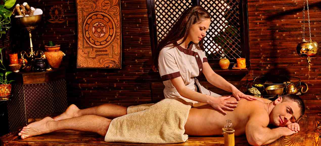 Gulshan Luxury Spa best Spa